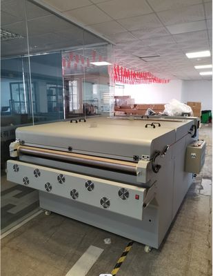DTF-Drucker-Trocknungsmaschine Größe A1 mit Papieraufnahmesystem und Arbeitsbreite 60 cm